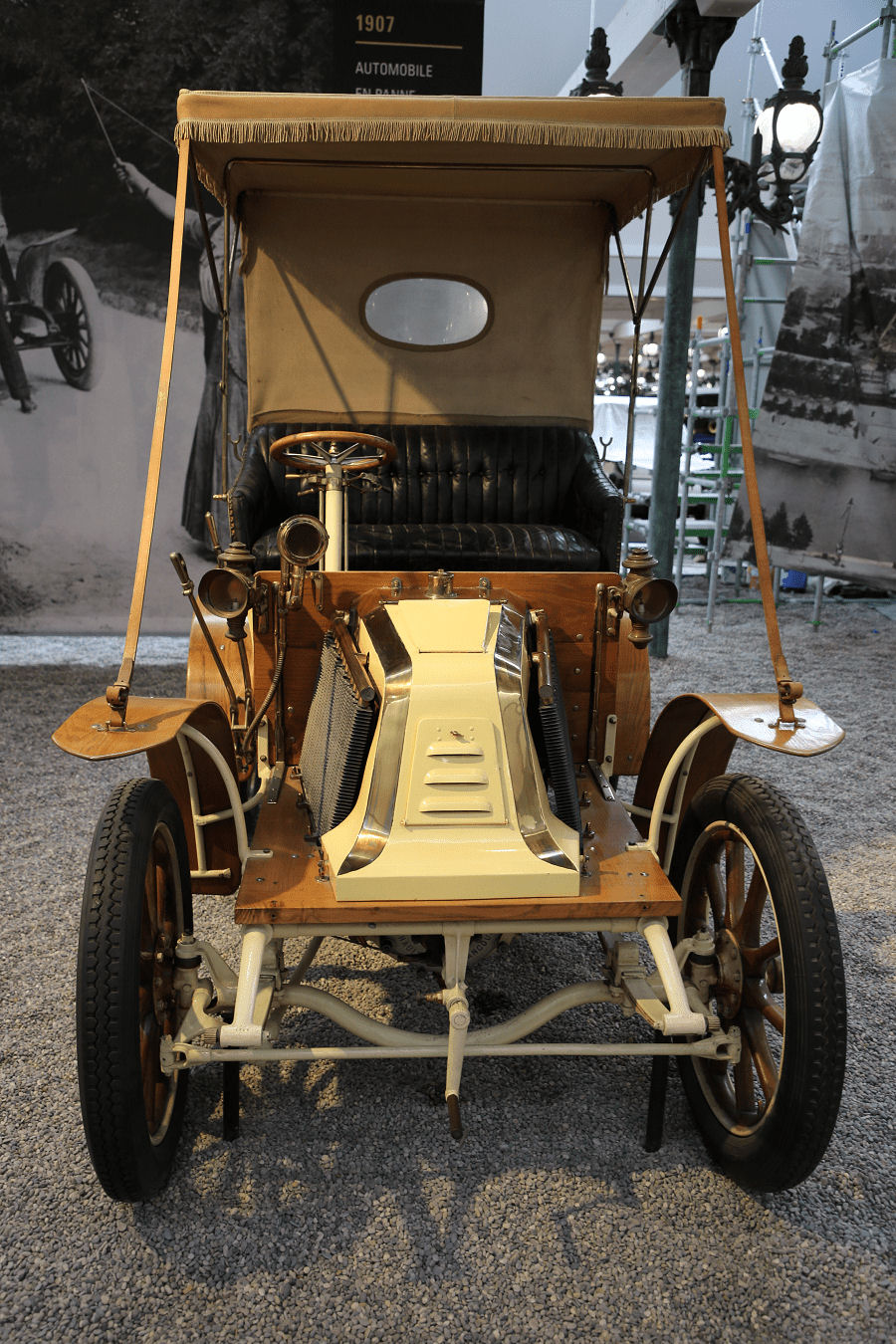 jaune f Renault-Phaeton-Type-T-from-1904 history-min