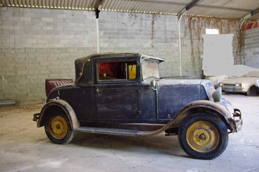 noire d RenaultMonastella1930