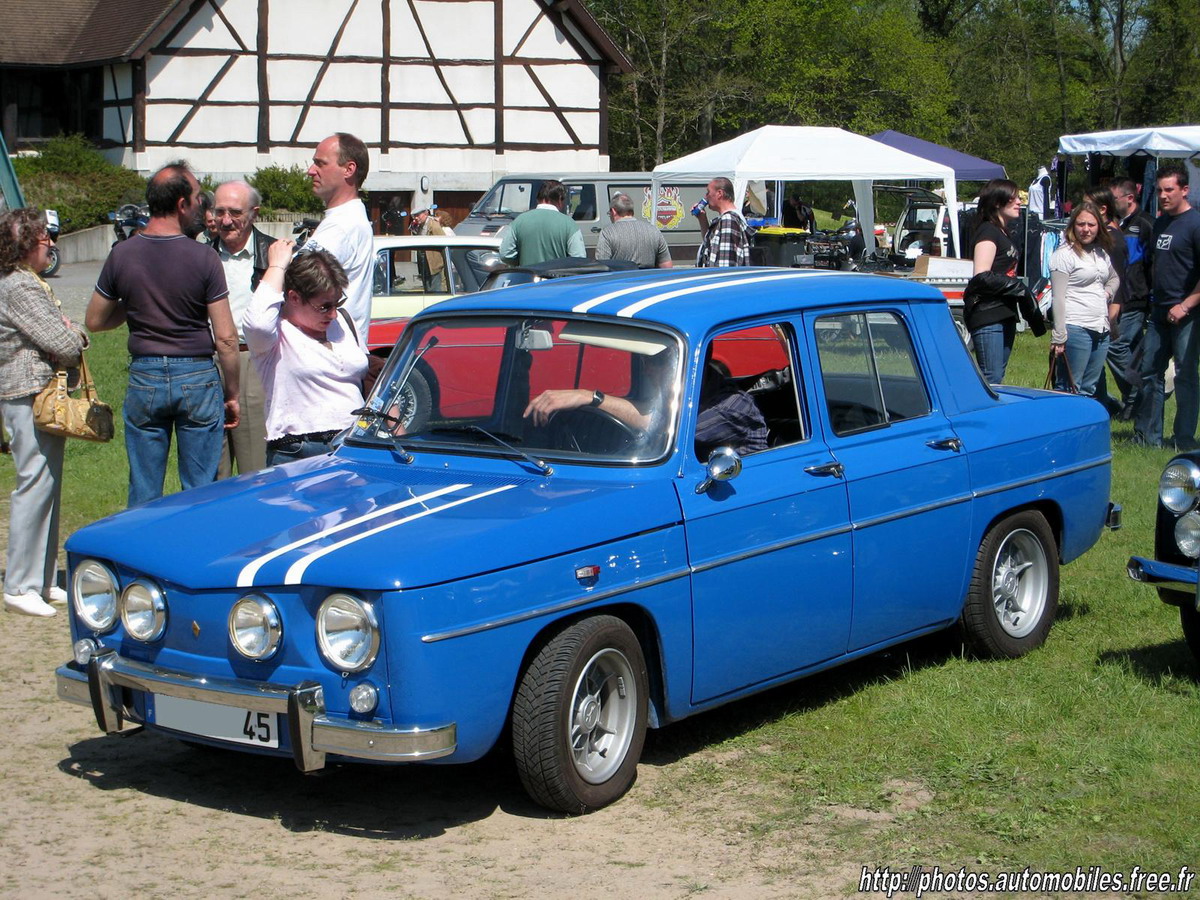 bleue avg Renault 8 Gordini2